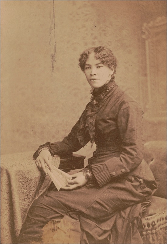 Josephine Silone Yates