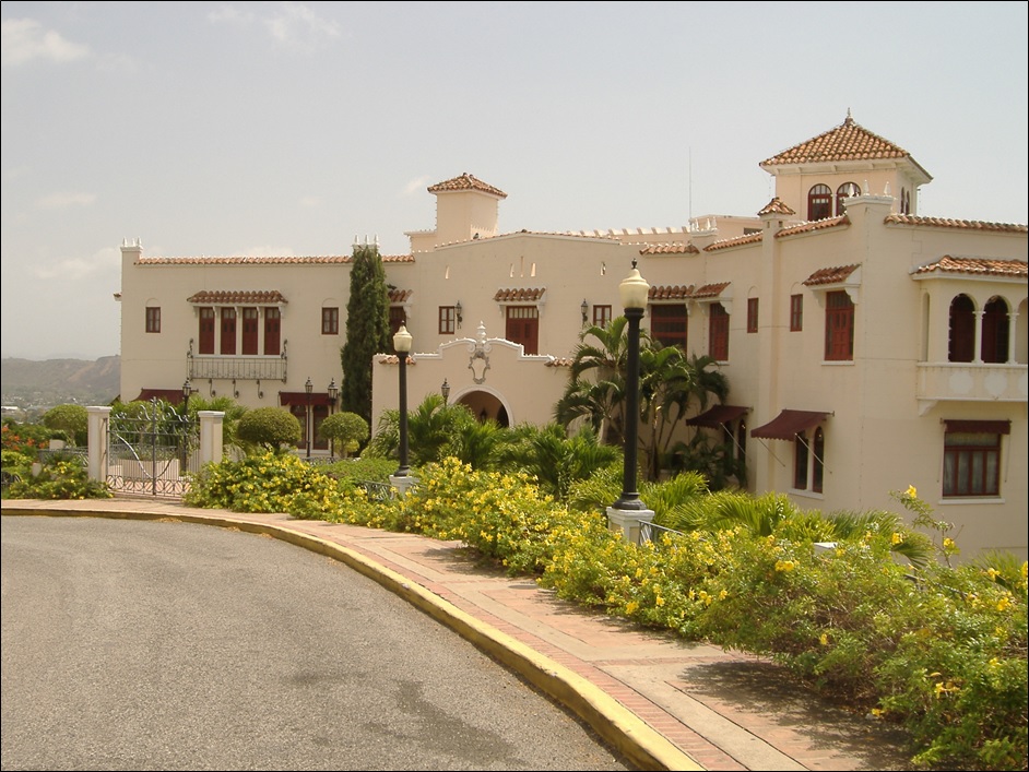 Castillo Serrallés — historic mansion, gardens