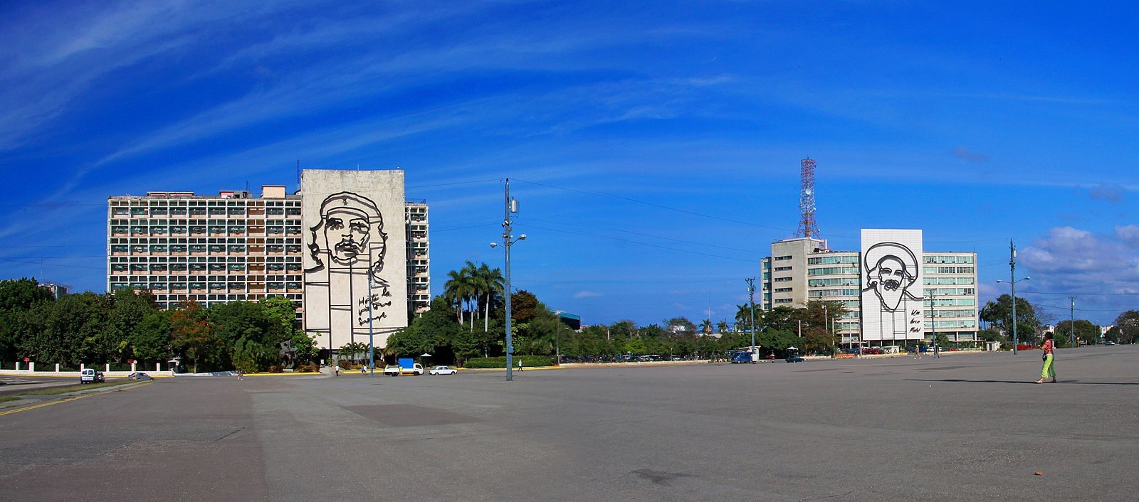 Sur la Plaza de la Revolucíon
